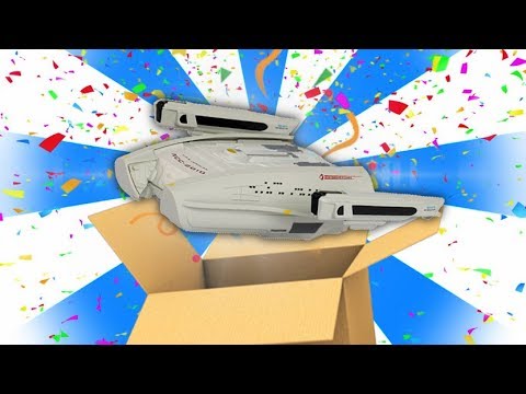 Star Trek Jenolan Starship Unboxing!  w/ Nyzam45