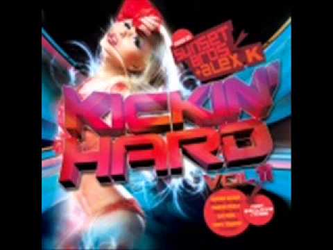kickin hard vol 11 cd 1 track 11 Sunset Bros. - Horn Blaster (Hands Up)