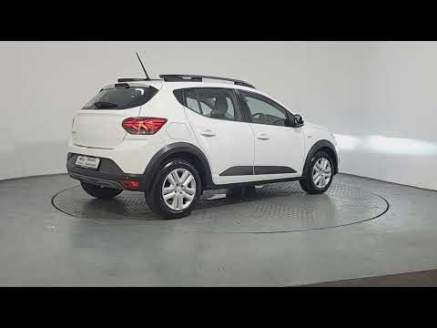 Dacia Sandero Stepway EXPRESSION 1.0 Petrol Automa - Image 2
