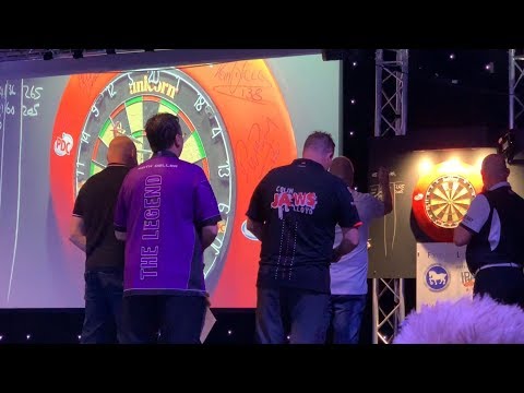 LEGENDS OF DARTS - DELLER & LLOYD
