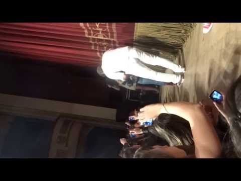 PEdro y Jorguito cantando en Rosario