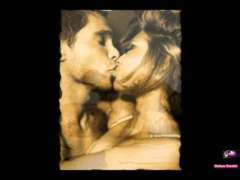 Barry Manilow & Dionne Warwick.....Run To Me