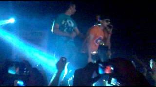 Justin vs Chamkila & pyar tenu karda gabru - YouTube
