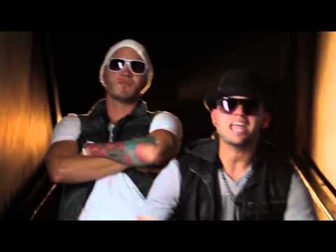 Los Androides Ft Randy Glock @ La Calle Esta Prendia Official Video)