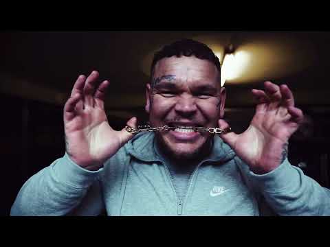 UNIKAT65 ft. PASHA79 - HOCHHAUSSIEDLUNG - [Offizielles Musikvideo]