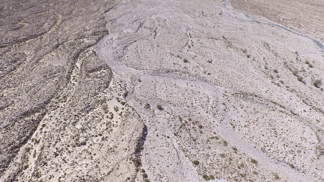 Drone flight over ancient irrigation system | Washington University - YouTube