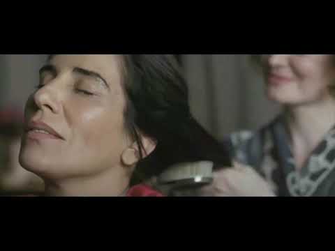 Flores Raras - Elizabeth Bishop e Lota - Lavando o cabelo - Poema