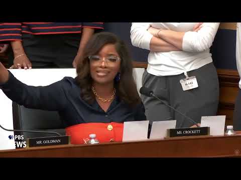 WATCH: Rep. Crockett blasts Bondi for DOJ leadership