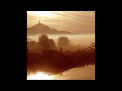 Graham Lloris feat Kate Lesing - Rivers Of Avalon (Original Mix)