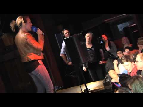 MNM 90's & 00's Café: Kate Ryan - Désenchantée