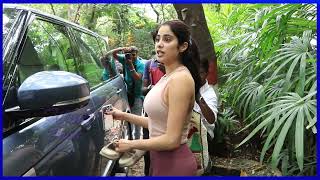 Baapre!! Baap 🍑😱 Janhvi Kapoor Flaunts Her Huge $exy Bombshell Figure In very Tight Gym Outfit