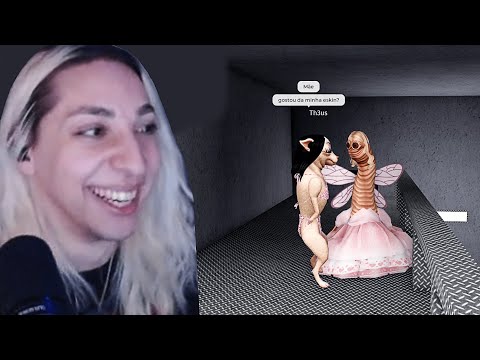 BEAMOM PLAYING RUN AWAY FROM THE RAT IN ROBLOX