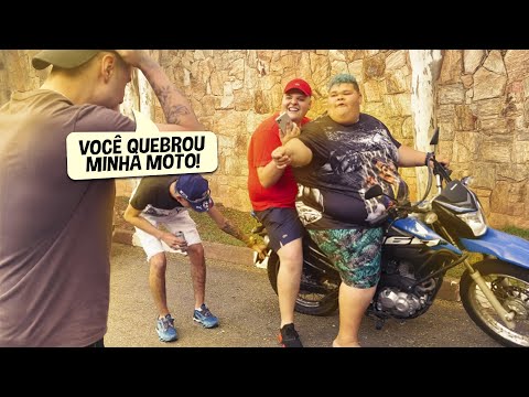 QUEBRAMOS AS MOTOS DOS FÃS, NÃO AGUENTARAM NOSSO PESO !