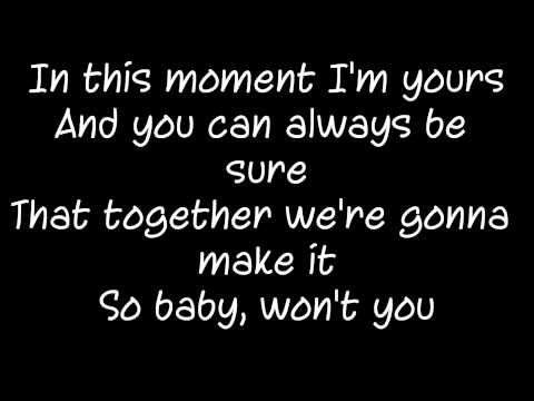 Sophie Ellis-Bextor-not giving up on love (lyrics)