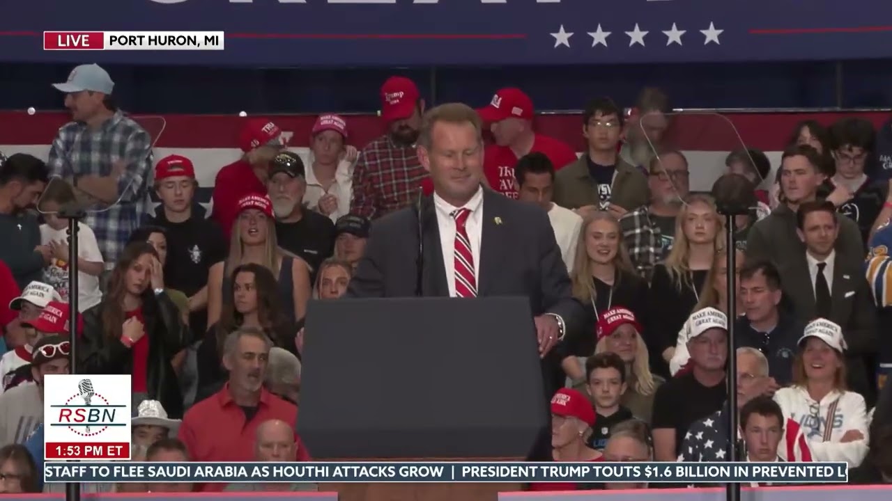 Powerful Prayer, Pledge, and Anthem Energize the Michigan Crowd as Rally Begins - 10/25/26