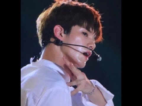 [ Wanna One ] 170903 Ong Seongwoo at Sky Festival - 워너원