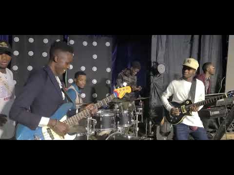 CONGOLESE SEBEN SESSION WITH maestro Ephreme drums ,Adili mk and Shadrack makoma