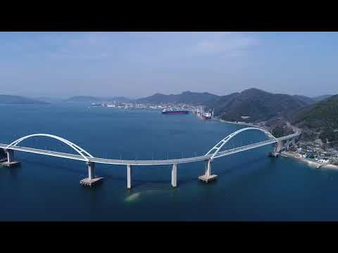 ドローン空撮　瀬戸内の風景　内海大橋　（広島県福山市）