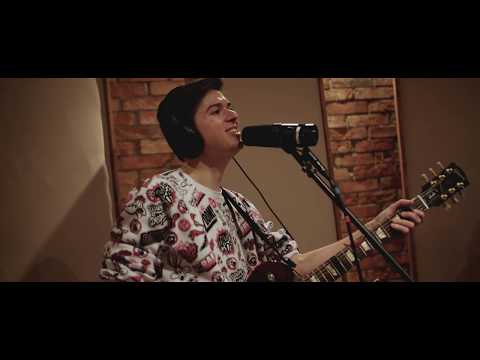 GRZECZNI CHŁOPCY - SPRZEDAJ MNIE WIATROWI