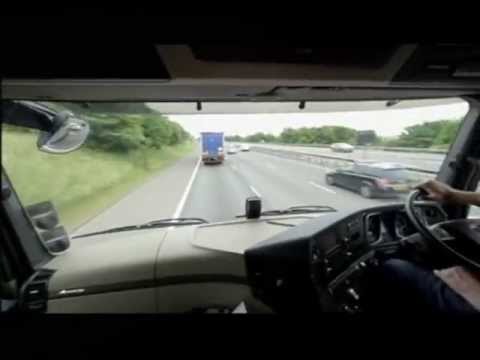 London: M25 motorway has no days without closures (2013)