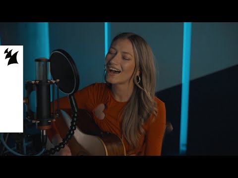 Leony - Remedy / Faded Love (Acoustic Session)