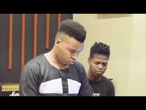 Indumiso Ye Tende Band - Nzulu Ye Mfihlakalo Instrumental