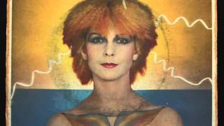 Toyah - I Want to Be Free (HD)
