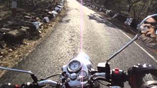 preview picture of video 'Awesome Ride On Royal Enfield through Pachmarhi Ghats'