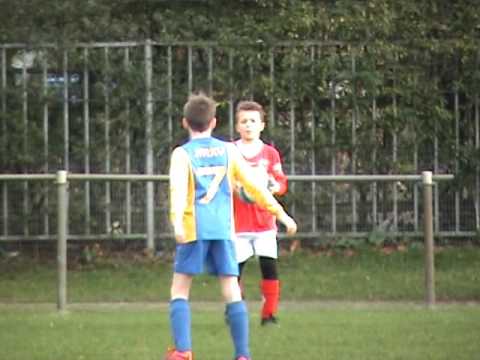 Blauw Geel'38 - DOVO JO11-1 strijd om 3e-4e plek