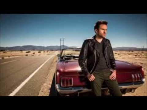 Gareth Emery U MASHUP! feat. ZEDD