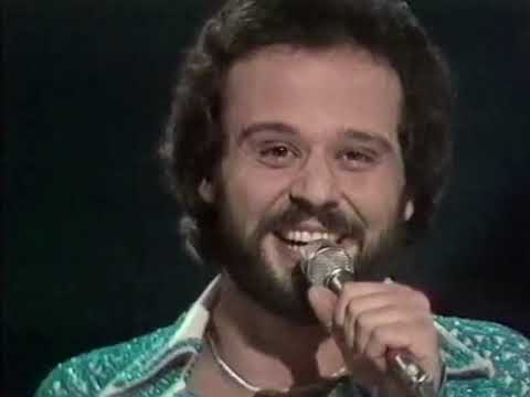 MALTA • Singing This Song - Renato (Eurovision 1975)