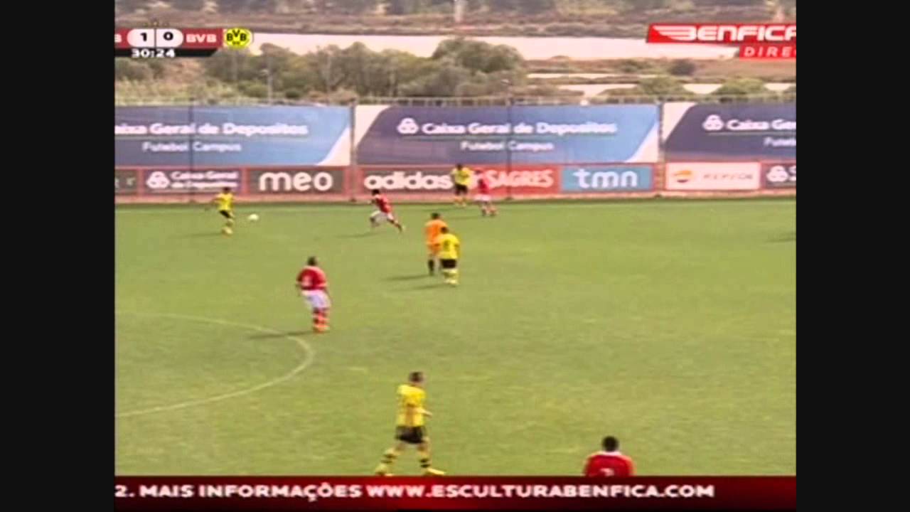 Kevin Oliveira 2013 *