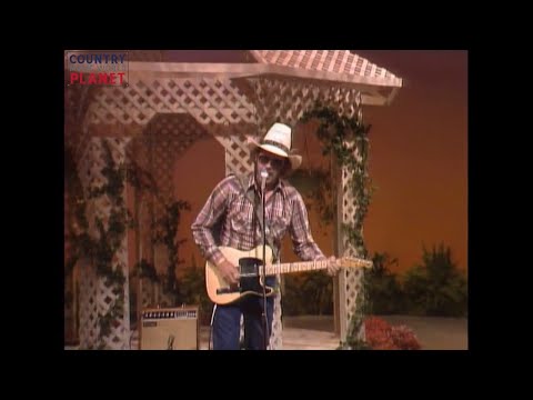Hank Williams jr  - Whiskey Bent And Hell Bound