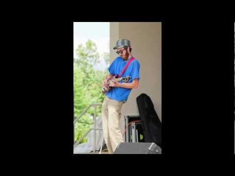 The Jauntee - Fame (David Bowie)