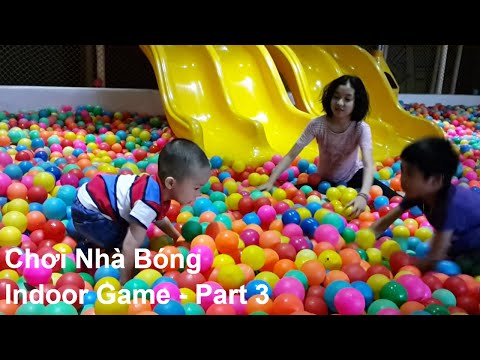 Chơi nhà Bóng - Family Fun Indoor Games and Activities for kids at Royal City Hanoi #2 HT BabyTV Video