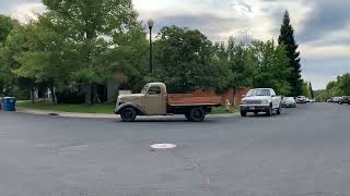 289-Powered 1939 International D-15 Pickup Drive By and Acceleration