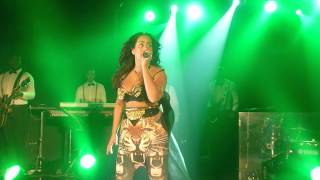 Amel Bent @ Ribeauvillé - Gemini.