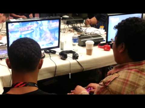 Evolution 2013-SSF4AE Pools-Mike Ross (E.Honda) vs Moises Solis (Dudley) Noahs older bro