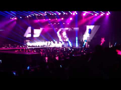 130105 4minute - Mirror Mirror (AIA K-POP 2013) [Fancam]