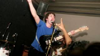 Arctic Monkeys - Live at Peter &amp; Debora&#39;s Living Room 2005 (Full Show)