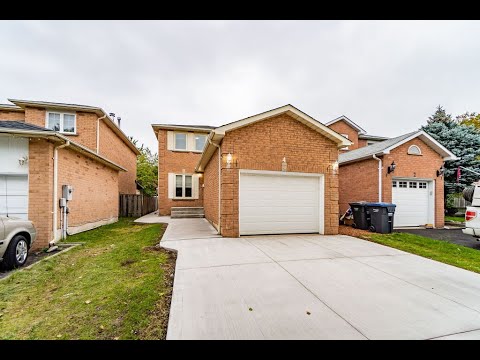 For Sale - 4 Murdoch Drive, Brampton, ON L6X 3Y2