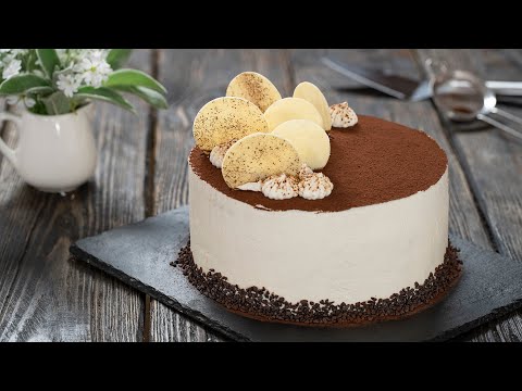 Tiramisu Cake
