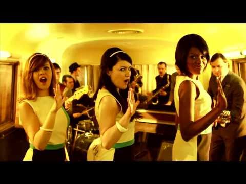 The Pepper Pots - Wanna blindly trust in you