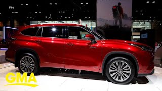 Toyota recalls 1 million vehicles