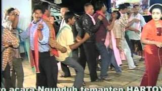Download lagu Tayub Bojonegoro wahyu iromo mp3