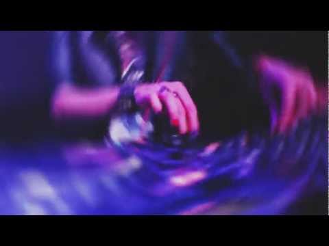 Ideologia10 Viki Sky