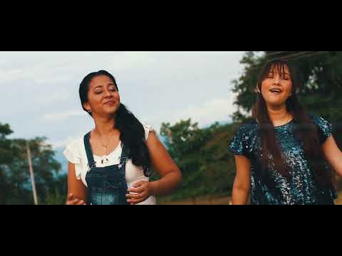 Siguiendo tus pisadas  May Navarro feat Lus Navarro (video oficial)