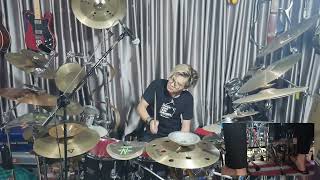 Download lagu FLOOR 88 - HUTANG  ( pok amai amai ) drum cover mp3