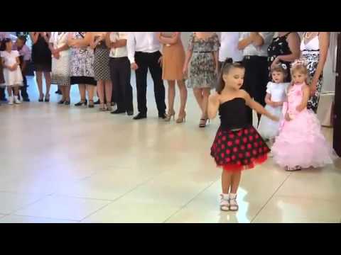 Sakitnya-Tuh-Disini-Goyang-Lucu-dan-Unik-Versi-Anak-Anak-COV