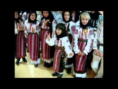 Scoala Gimnaziala Valea Parului  - colinde la L.P.S  Buzau